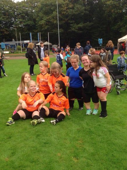 Ульяна Подпальная приняла участие в VI национальном спортивном дне для низкорослых в Нидерландах.