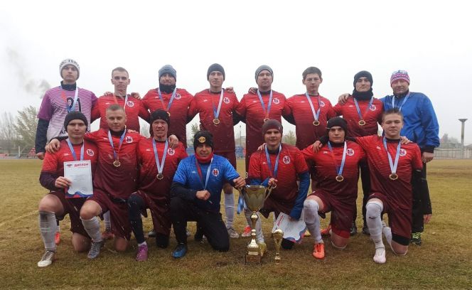 Команда «Мамонтово» (Мамонтовский район) - победительница чемпионата Алтайского края в первой лиге. Фото: Федерация футбола Алтайского края