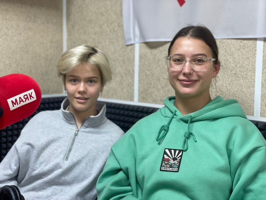 Валерия Матейс (слева) и Мария Пляскина. Фото: Радио "Маяк", Барнаул