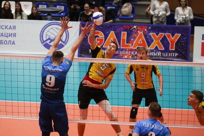 Видеотрансляция. 25 октября. Иваново. Дворец игровых видов спорта. Чемпионат России. Мужчины. Высшая лига «А». 2-й тур. Первый матч. «Текстильщик» (Иваново) – «Университет» (Барнаул)