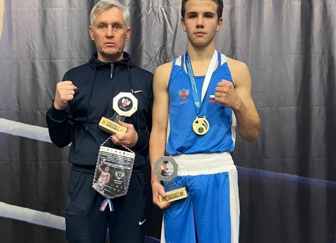 Александр Катасонов с тренером Владимиром Мурачевым