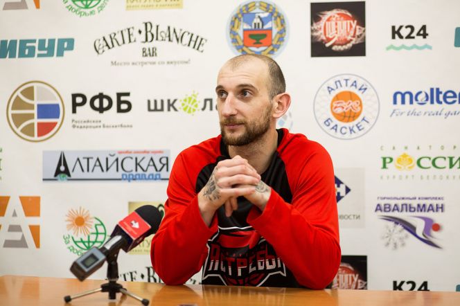 «АлтайБаскет» в повторной встрече уступил на своей площадке «Чебоксарским Ястребам» – 88:91.