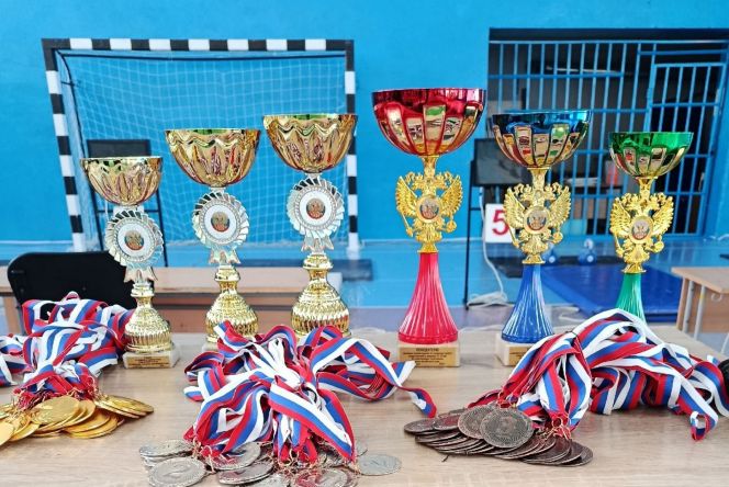 В Новичихе состоялся турнир гиревиков в зачет 45-й краевой Спартакиады спортивных школ