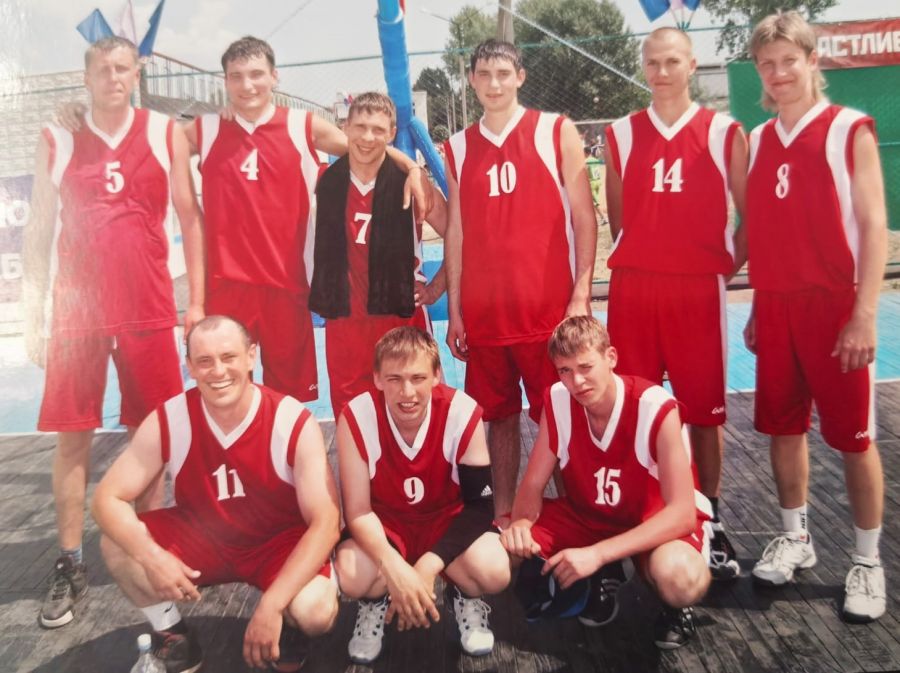 Баскетбольная команда Локтевского района в Усть-Пристани-2007 стала победительницей сельской олимпиады в четвёртый раз 