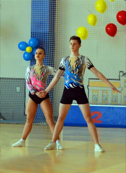 В Барнауле состоялись Открытые чемпионат и первенство города по спортивной аэробике.