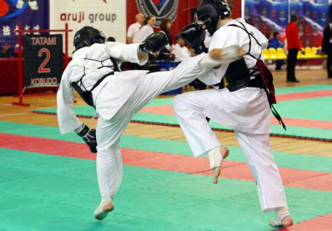 4-5 ноября. Барнаул. СК «Победа». Первенство и чемпионат СФО по восточному боевому единоборству кобудо.