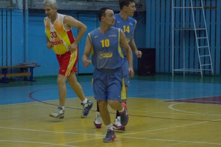 В Барнауле завершился I международный турнир среди мужских ветеранских команд «Алтай-2017».