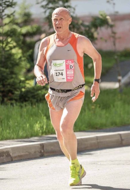 Александр Богумил на Томском международном марафоне "Ярче". Фото из архива Алексея Герасимова