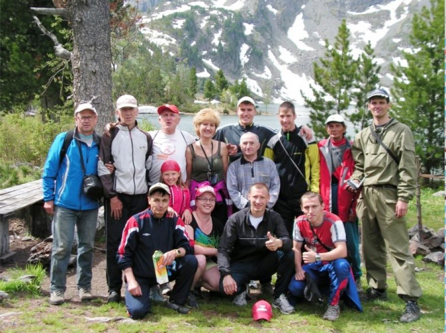 Группа на Красной горе. Фото из архива Алексея Герасимова