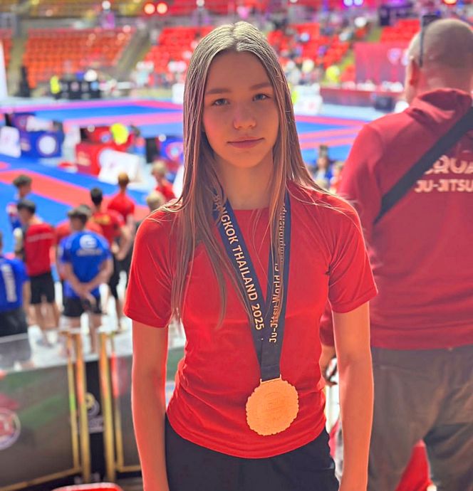 Нелли Цимбалюк – бронзовый призёр первенства мира среди спортсменов до 16 лет