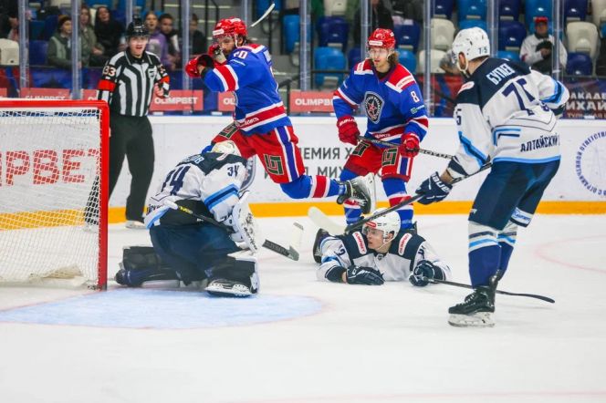 Фото: пресс-служба ХК "Динамо-Алтай" 