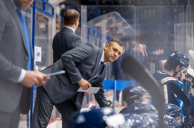 Дмитрий Пархоменко. Фото: пресс-служба ХК "Динамо-Алтай"