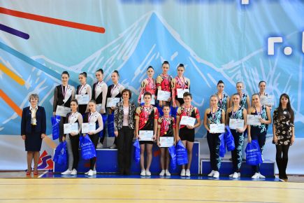 В Барнауле прошли первые Всероссийские соревнования по спортивной аэробике «Лучшая школа России».
