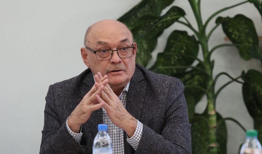 Директор краевой СШОР Сергей Волков. Фото: "Алтайский спорт"