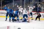 ХК "Динамо-Алтай" проиграл дома 1:7 самарской команде ЦСК ВВС