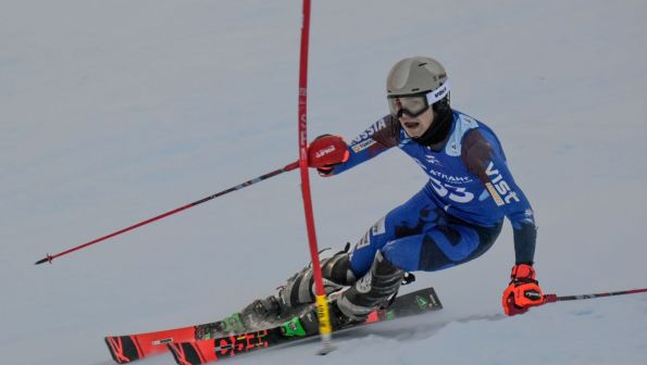 Сектор «Приз». Сильнейшие горнолыжники страны завершили соревнования в Кировске первым этапом «Серии PRO». Олег Фураев завоевал бронзу в слаломе