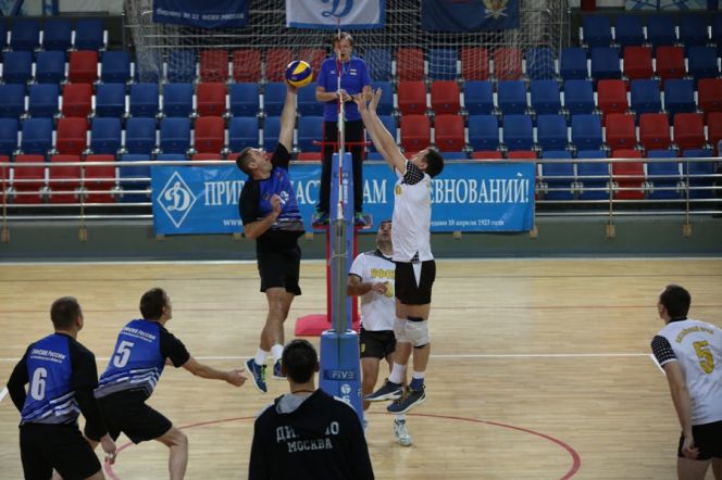 Команда УФСИН России по Алтайскому краю - призер Всероссийских соревнований по волейболу на Кубок ФСИН России.