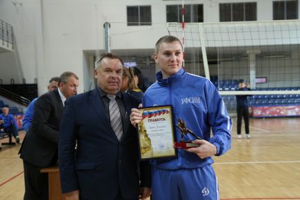 Команда УФСИН России по Алтайскому краю - призер Всероссийских соревнований по волейболу на Кубок ФСИН России.