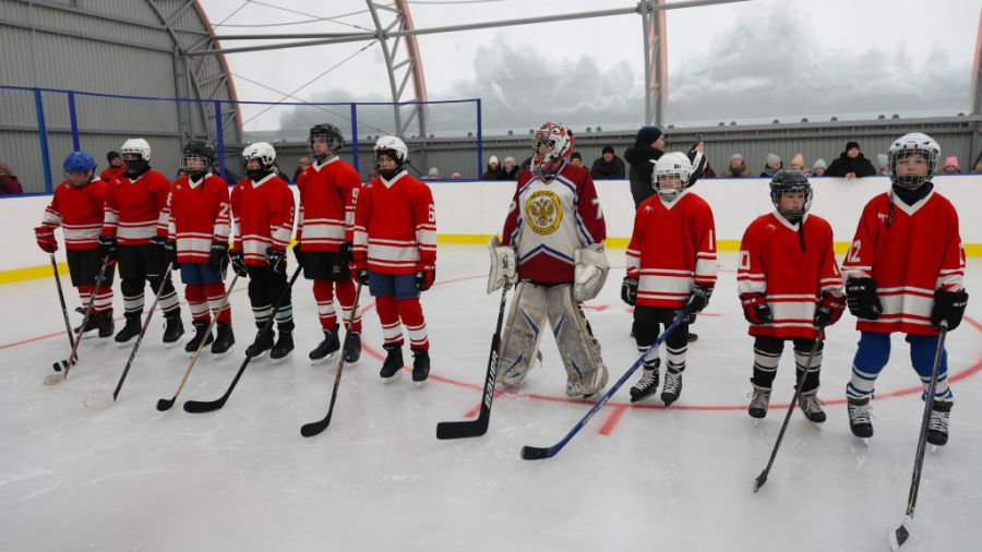 Спортивный объект будет радовать местных жителей не менее полувека. Фото: Олег Богданов
