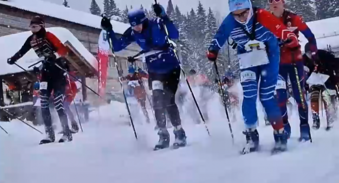 Старт гонки в Горнозаводске. Фото участников соревнований