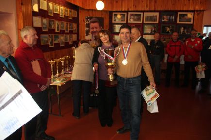 В посёлке Верх-Обском Смоленского района состоялось первенство Алтайского края среди ветеранов, посвящённое памяти Михаила Евдокимова.