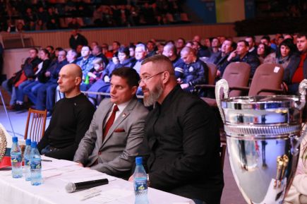 Вишенка на торте 