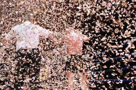 Вишенка на торте 