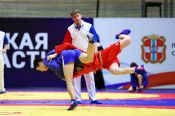 На V Всероссийском юношеском турнире памяти Василия Ощепкова в Омске борцы региона завоевали 15 медалей
