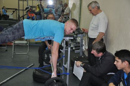 В СДЮШОР имени Константина Костенко состоялось первенство спортшколы по ОФП.