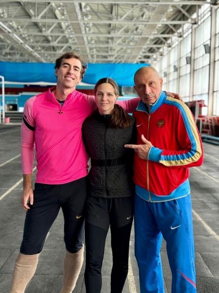 Сергей Клевцов с Сергеем Шубенковым и Викторией Погребняк