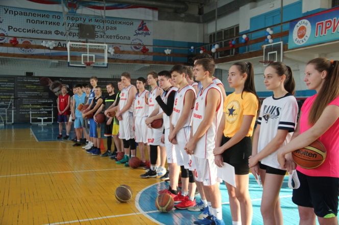 В СДЮШОР «АлтайБаскет» прошёл День снайпера.