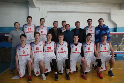 В СДЮШОР «АлтайБаскет» прошёл День снайпера.