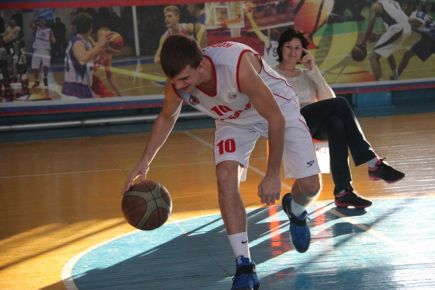 В СДЮШОР «АлтайБаскет» прошёл День снайпера.