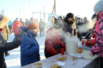 Подарок любителям хоккея и коньков