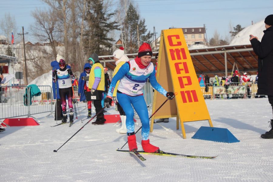 Стартует Надежда Вопилова из Благовещенского района. Фото: Виталий Дворянкин/"Алтайский спорт"