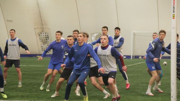 Барнаульское «Динамо» сыграло контрольный матч с томским «КДВ» - 5:2