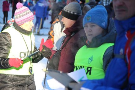 В Барнауле состоялись открытые краевые соревнования "Динамовская лыжня".