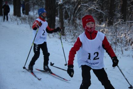В Барнауле состоялись открытые краевые соревнования "Динамовская лыжня".