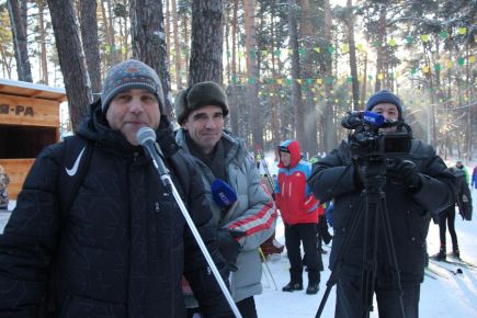 В Барнауле состоялись открытые краевые соревнования "Динамовская лыжня".