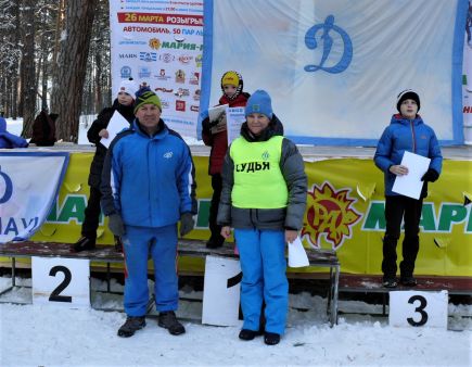 В Барнауле состоялись открытые краевые соревнования "Динамовская лыжня".