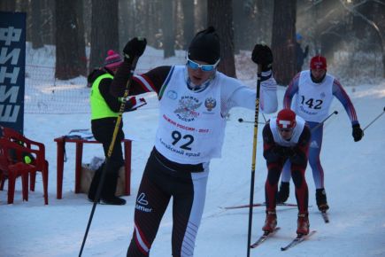 В Барнауле состоялись открытые краевые соревнования "Динамовская лыжня".