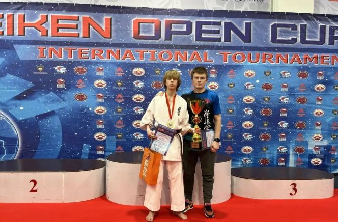 Фото предоставлены Федерацией киокушин Алтайского края 