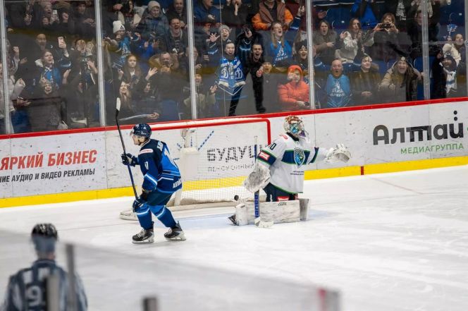 Фото: ХК "Динамо-Алтай" 