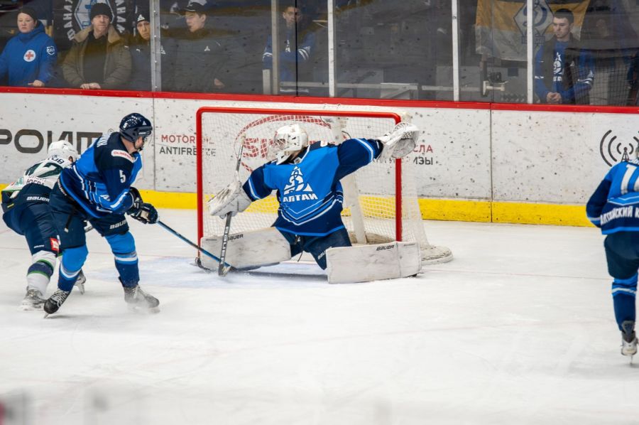 Фото: ХК "Динамо-Алтай"