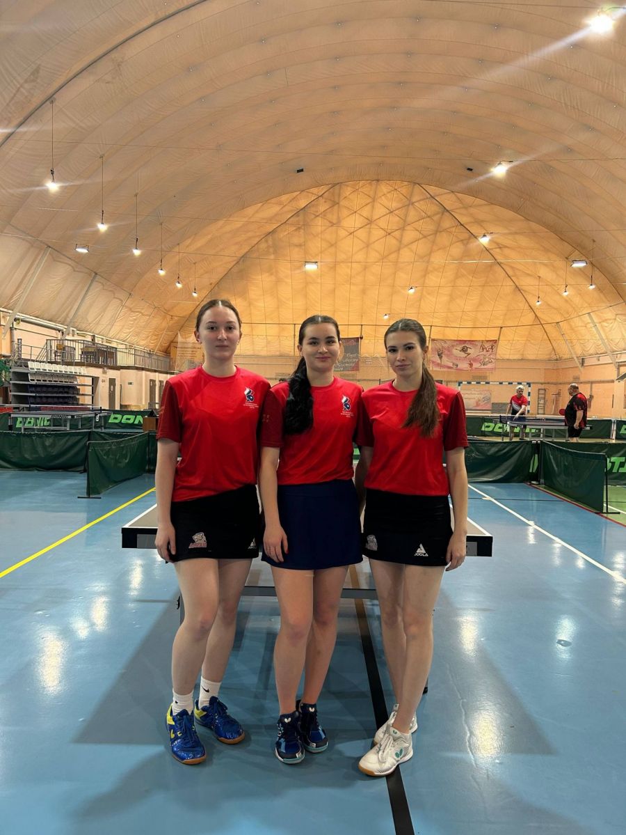 КНТ "Алтай" на пути в плей-офф. В Оренбурге на третьем туре мужской Премьер-лиги чемпионата ПЛНТ команда региона закрепилась в топ-8 