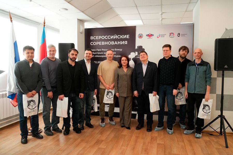 Сенатор и гроссмейстеры