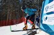 Спортсмены 15 регионов участвуют в Белокурихе  в первенстве России в параллельных дисциплинах сноуборда (фото с открытия)