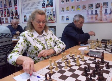 Юрий Разговоров - победитель первенства Алтайского края по классическим шахматам среди ветеранов.