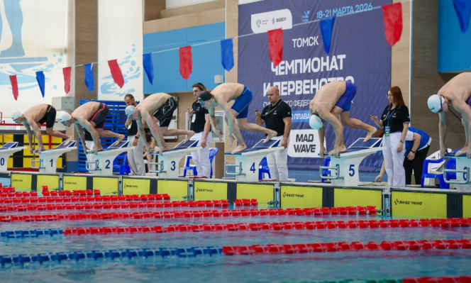 Пловцы Алтайского края завоевали в Томске 11 медалей чемпионата СФО и больше 30 наград окружного первенства