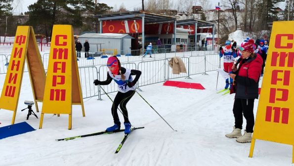 Стреляющие лыжники спортшкол региона определили сильнейших на биатлонных стартах 46-й краевой Спартакиады
